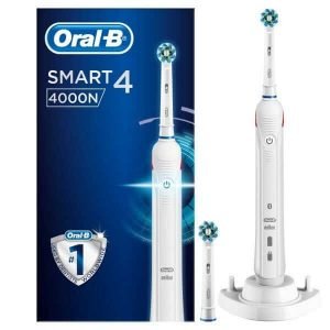 Bàn chải điện Oral-B Smart 4 4000 màu trắng